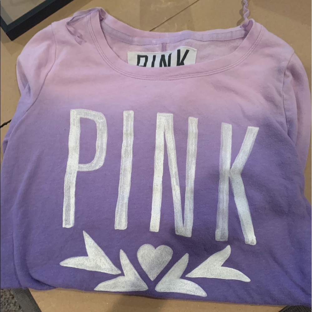 Pink VS sweatshirt